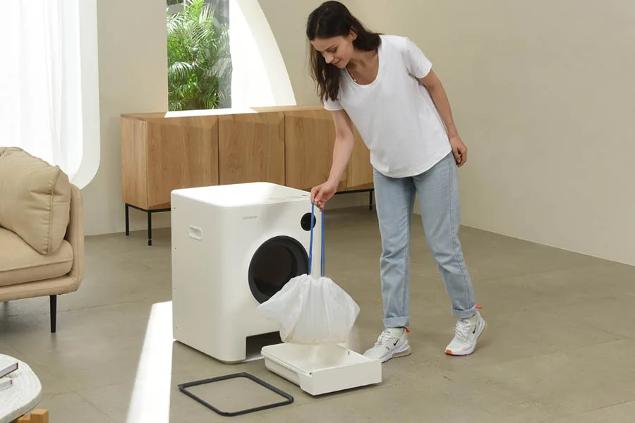 robotic kitty litter box